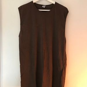 OAK sleeveless Tshirt